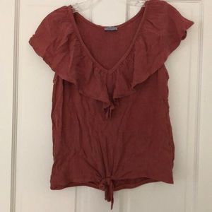 south moon under tie front top